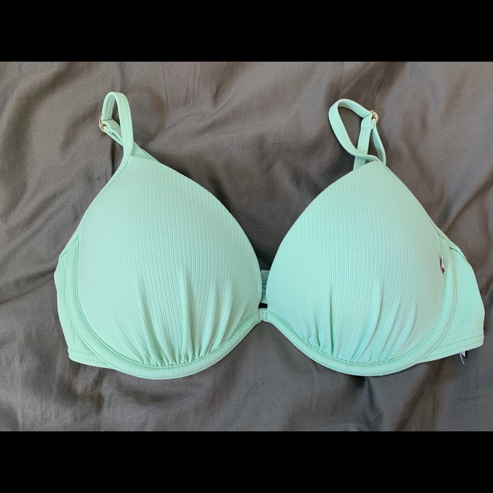 Bikini top